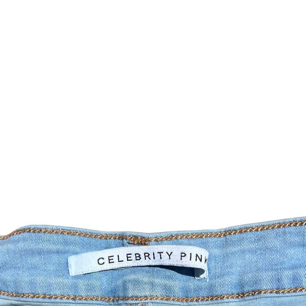 CELEBRITY PINK Light Wash Blue Jean Shorts Size 17 - Picture 3 of 3